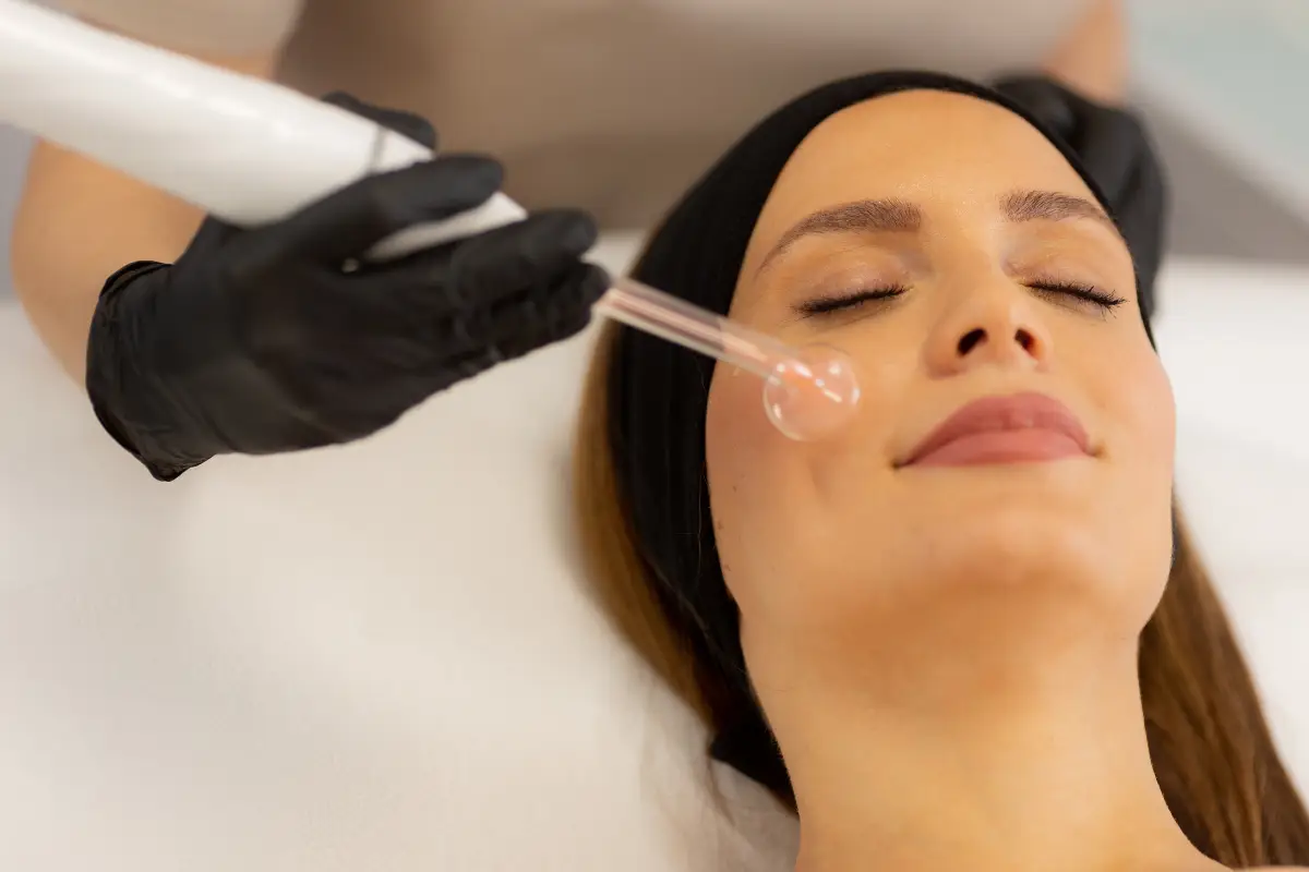 Zaffiro Skin Tightening Glasgow | Infrared Collagen Boost